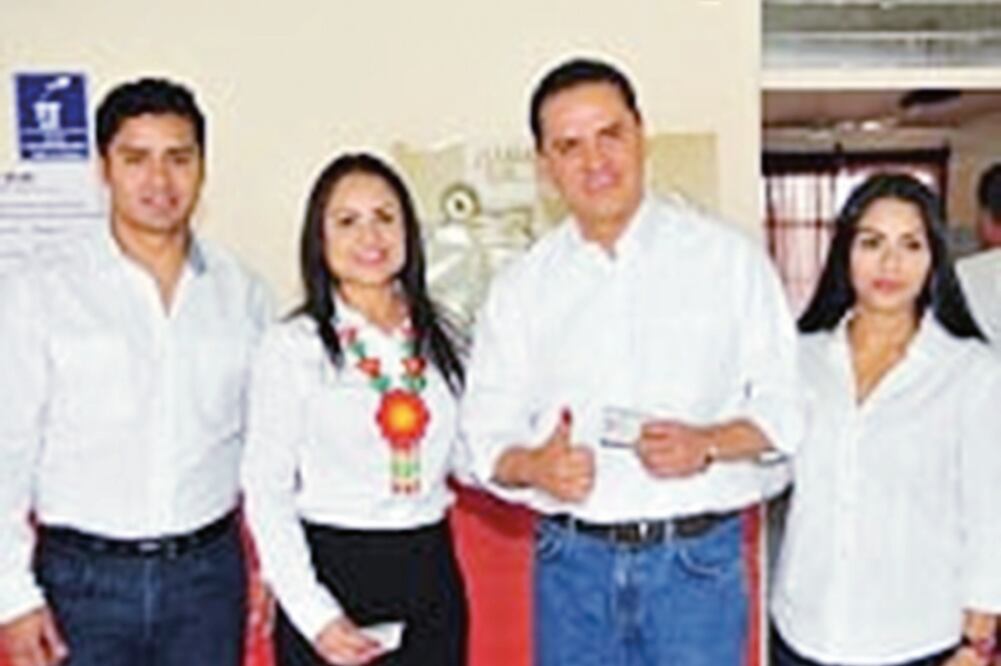 Sueldo pagado. En el amparo de Rubio Salazar, un juez ordenó que se le pague 30% de su sueldo, es decir, 28 mil pesos. (ARCHIVO EL UNIVERSAL)