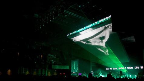 A ritmo de rock, iglesia evangélica suma dos millones de fieles en Instagram