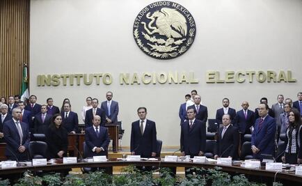 INE rinde homenaje a víctimas de sismo
