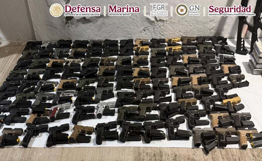 Autoridades catean inmueble en Tapachula con 687 kilos de cocaína y 147 armas. Foto: Especial
