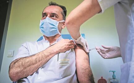 UE supera a Estados Unidos en aplicación de primeras dosis antiCovid, dicen responsables