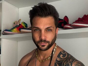 "¡Qué come mañoso!": Nicola Porcella llega a México para rehacer su vida y es recibido por fans