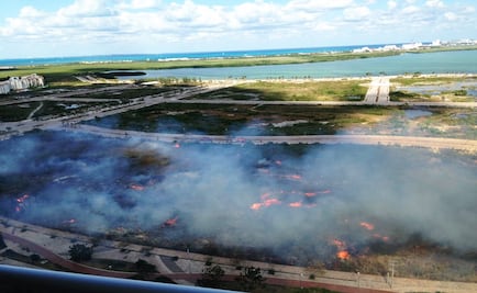 Incendio consume vegetación en polígono de Malecón Tajamar