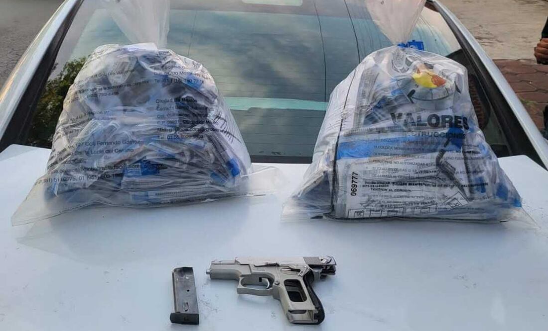 Las bolsas contenían alrededor de 2 millones 380 mil pesos. Foto: Especial