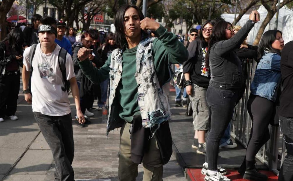 Integrantes de tribus urbanas disfrutan el Festival Noche de Primavera; "es una forma de expresión y libertad", dicen.
Foto: CARLOS MEJIA/EL UNIVERSAL