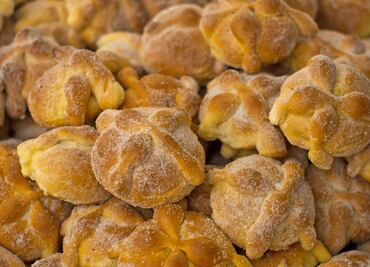 ¿De qué está hecho el pan de muerto?
