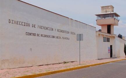 Separan de su cargo a director del penal de Tlaxcala; recluso lo señala de cobro de cuotas y uso de presos para asaltar gasolinerías