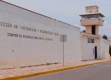Separan de su cargo a director del penal de Tlaxcala; recluso lo señala de cobro de cuotas y uso de presos para asaltar gasolinerías