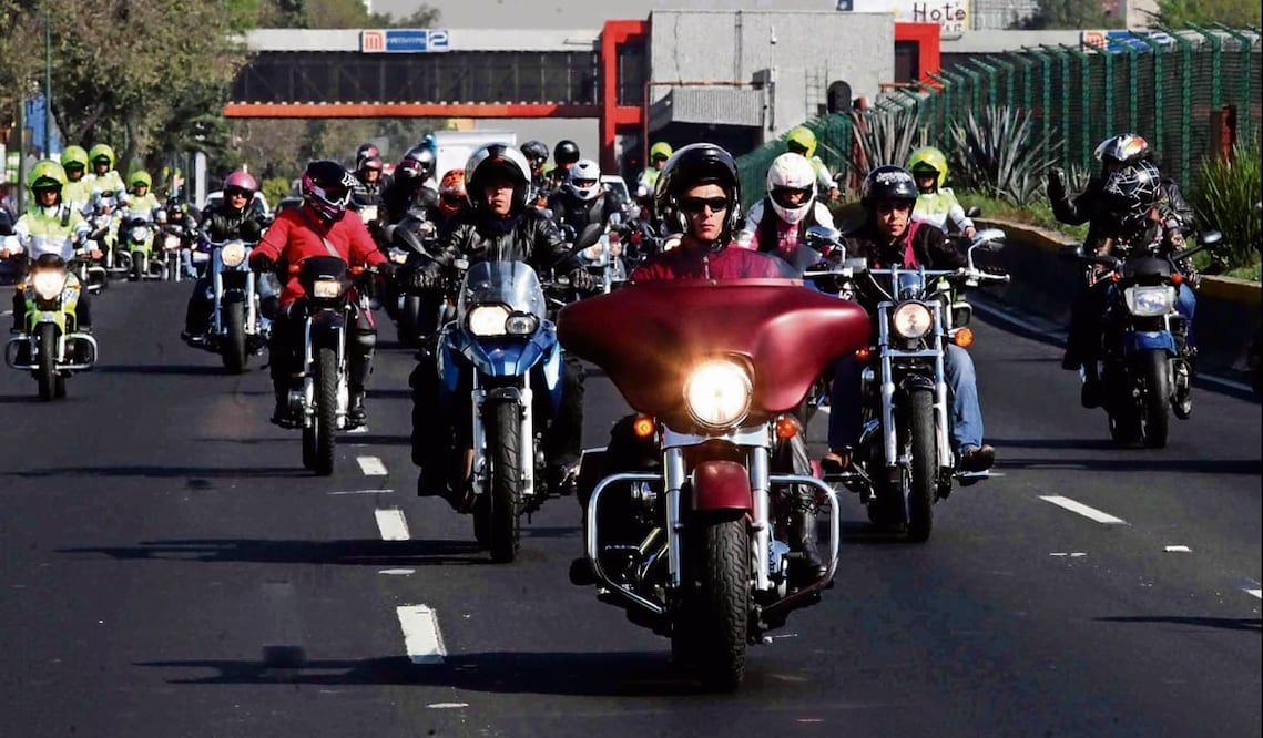 La Semovi en coordinación con la SSC informaron sobre la estrategia que se implementará a partir del 1 de diciembre, para meter en orden a los motocilistas que circulan en la Ciudad de México. Foto: archivo/EL UNIVERSAL