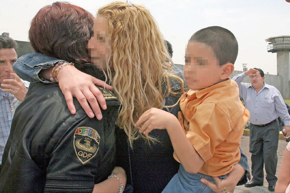 Comisiones en la Cámara Alta analizan cambios legales para que los menores de edad que vivan con madres en las penitenciarías tengan cubiertas sus necesidades básicas, seguridad y cuidado (ARCHIVO EL UNIVERSAL)