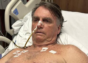 Bolsonaro recibe alta médica tras cirugía abdominal; regresaba a su casa "renovado"