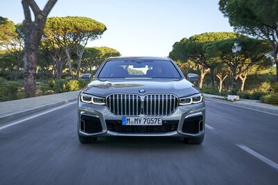 BMW conservará su motor V12 hasta 2023