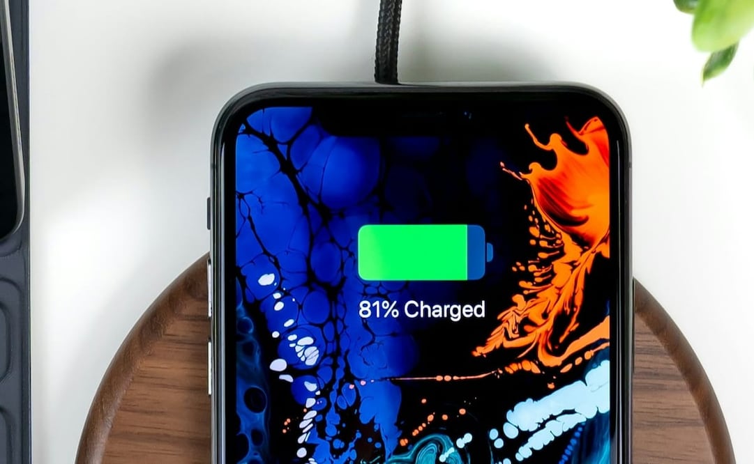 Esto dicen los expertos sobre cargar la batería del celular varias veces y no cuidar su vida útil. Foto: Unsplash