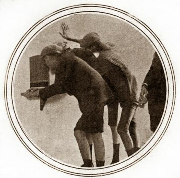 Los caballeros de los años 20 y sus pantalones cortos