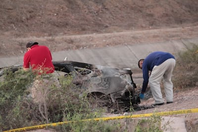  Hallan restos de una persona calcinada dentro de auto en Culiacán 