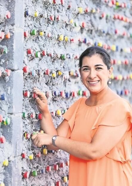 #OrgulloMexicano. Construyen aula de plástico