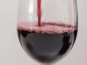 Vino y ajo, la combinación que previene múltiples enfermedades