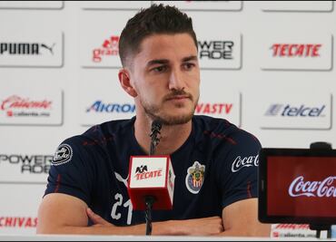 Rotación de técnicos ha afectado a Chivas: Hiram Mier