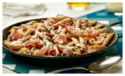 Pasta penne con camarones