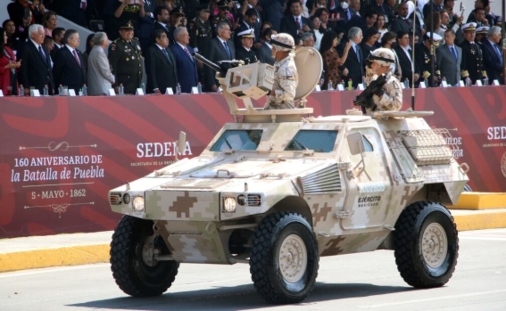 Reportan saldo blanco en desfile cívico militar del 5 de Mayo en Puebla