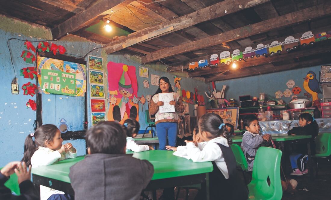 La SEP atribuye la reducción de escuelas de nivel inicial y preescolar a la baja natalidad; especialistas señalan falta de inversión. Archivo El Universal