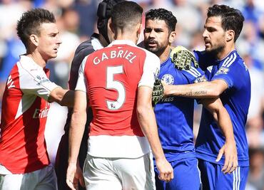 La FA acusa a Diego Costa de conducta violenta