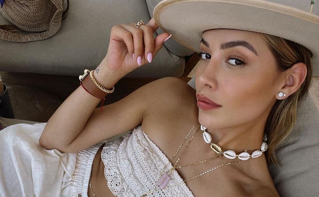 El enterizo asimétrico es un modelo muy elegante y Michelle Salas lo demuestra / Foto: Instagram @michellesalasb