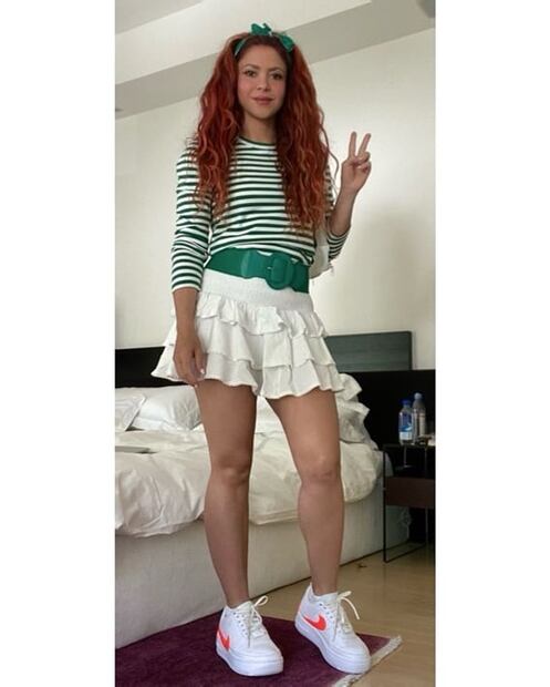 El look de Shakira para regresar a trabajar