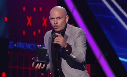 Trump, “ten cuidado con El Chapo”: Pitbull
