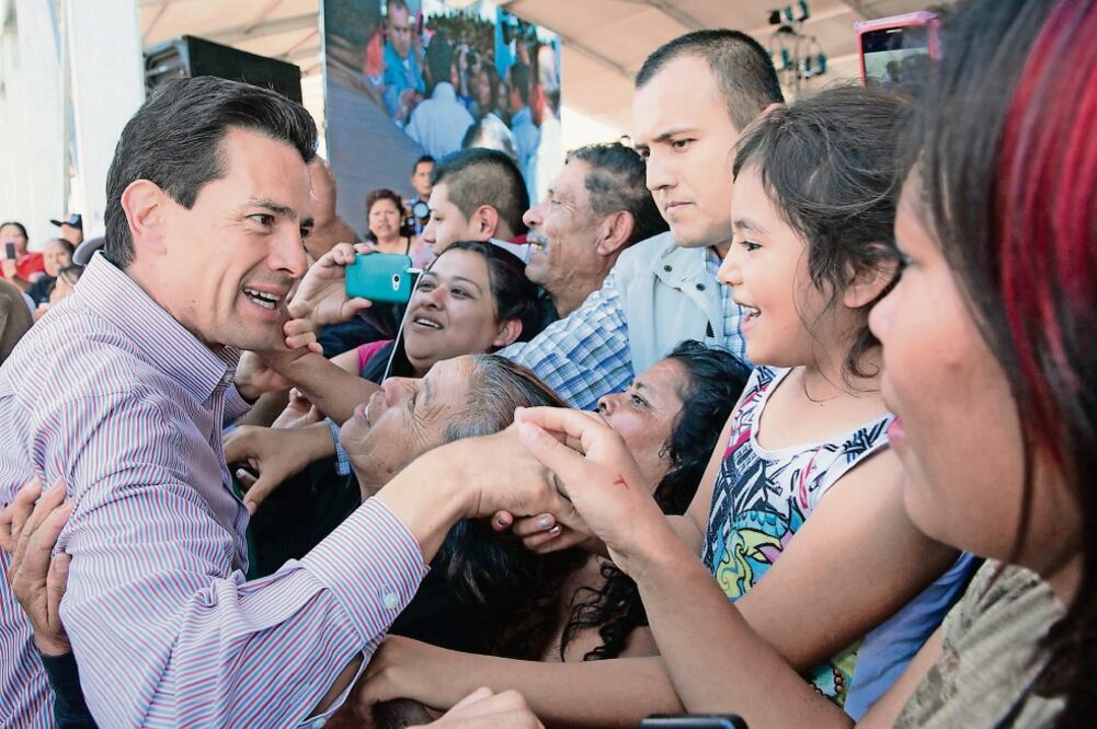 El Presidente inauguró en el Estado de México la ampliación de la autopista México-Puebla, con lo que se busca mejorar la conectividad carretera (PRESIDENCIA)