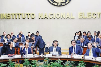 Aprueba INE proyecto de distribución de más de 4 mil mdp para partidos