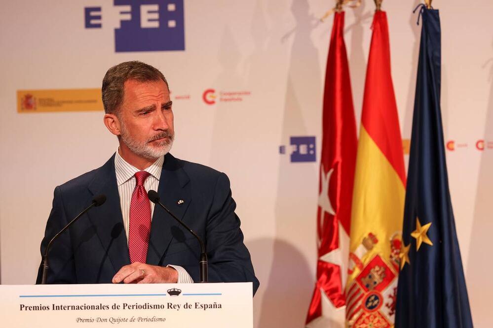 El rey Felipe durante su intervención en el acto de entrega de la XXXVIII edición de los Premios Internacionales de Periodismo Rey de España. Foto: EFE