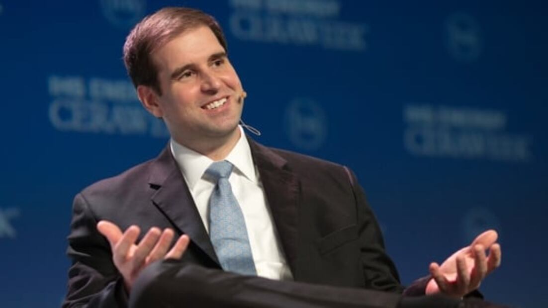 Renuncia el director de tecnología de Tesla