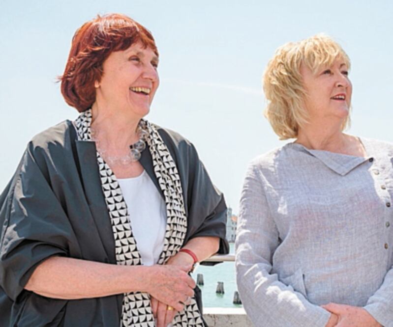 Yvonne Farrell y Shelley McNamara son socias fundadoras del estudio Grafton Architects. GRAFTON ARCHITECTS