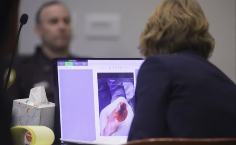 La reacción de Johnny Depp cuando encontró excremento humano que Amber Heard le dejó en la cama