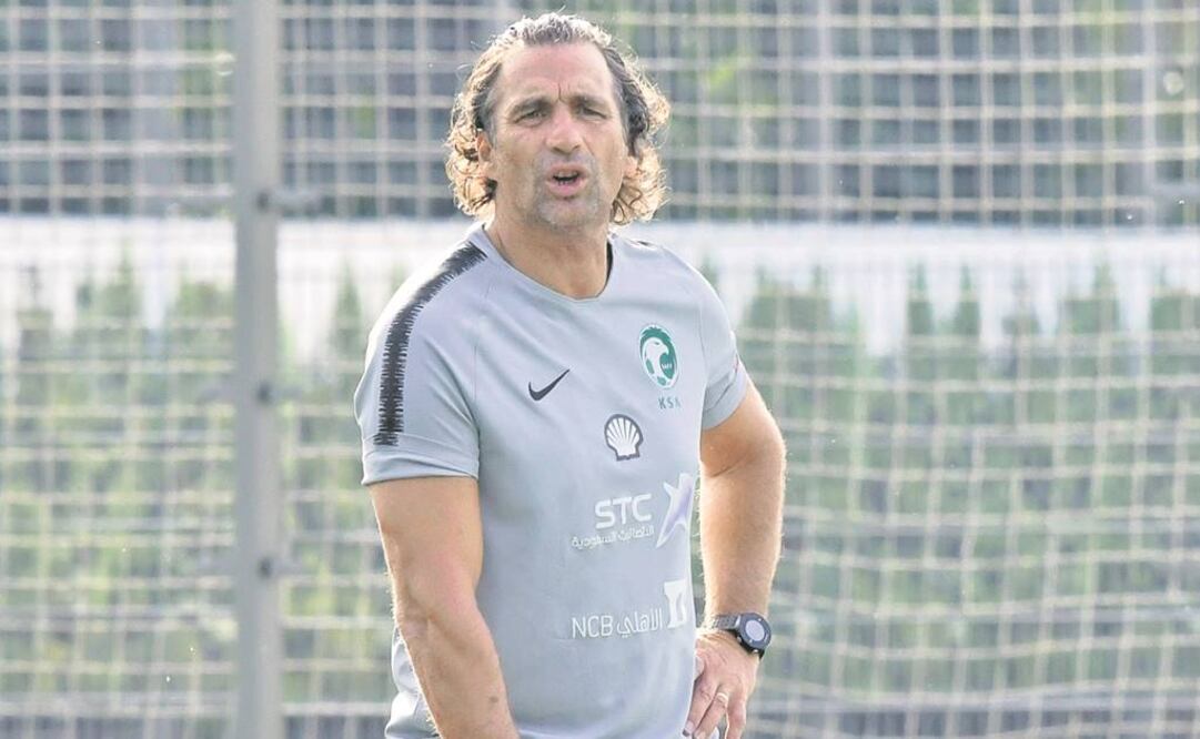 El técnico Juan Antonio Pizzi dijo que sus jugadores están bien (GIUSEPPE CACACE. AFP)