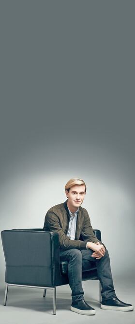 Tyler Henry ha tenido experiencias conmovedoras, dice. (FOTOS: E! ENTERTAIMENT)