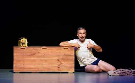 ¡Dijo que sí! El actor Juan Ríos se compromete con su novio arriba del escenario