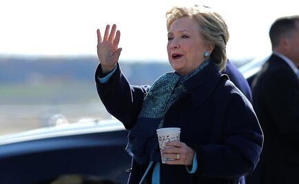 Hillary Clinton sigue siendo la favorita entre el electorado hispano: encuesta