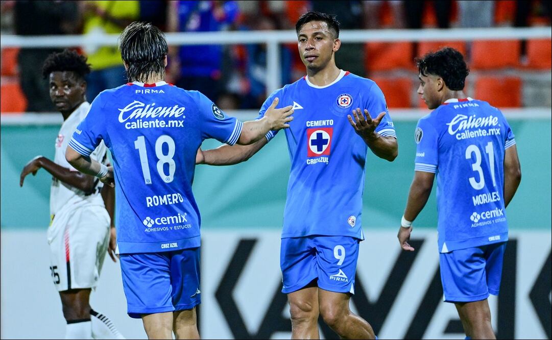 Cruz Azul sufre pero gana al Real Hope - Foto: Imago7