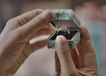 Madres mexicanas, inspiradoras de "Regalos" y emociones