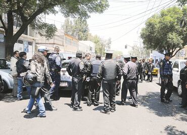 Acusan protección a colombianos "roba casas"