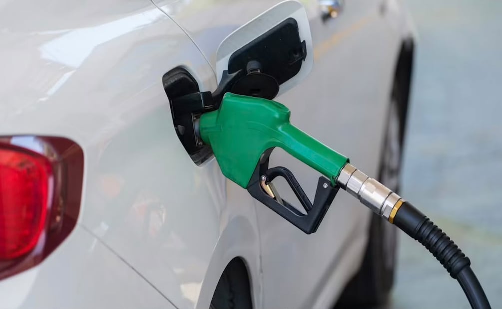 Usa el método recomendado por los expertos para calcular el rendimiento de gasolina por litro. Foto: Unsplash