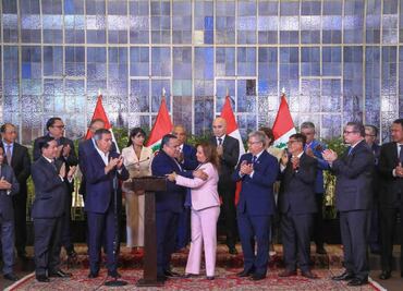 Renuncia primer ministro de Perú un día antes de someterse a censura en el Congreso; asegura no cometió actos de corrupción