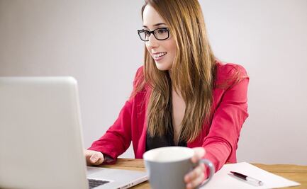 Crea tu logo y branding en minutos con IA