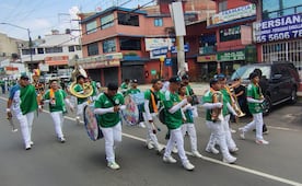 Calles rumbo al Estadio CDMX se llenan de euforia; entre bailes, música y fiesta celebran inauguración del Mundial
