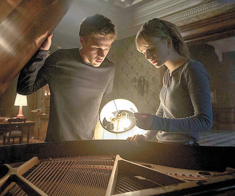 Los habitantes de la mansión ancestral experimentan temas como la traición, el perdón y la muerte. NETFLIX