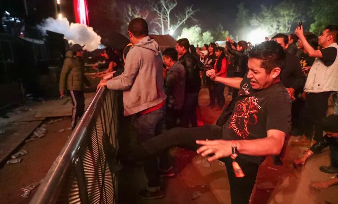 KnotFest terminó en destrucción y caos de grupos que asistieron el sábado al festival. Foto: Diego Simón