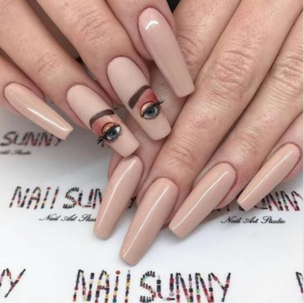Uñas de terror, la tendencia de manicura que volvió loco Instagram