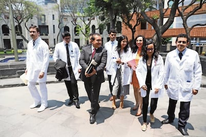 Médicos siguen en paro; ya se pagó: Ssa
